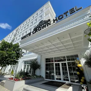Hotell White Crown